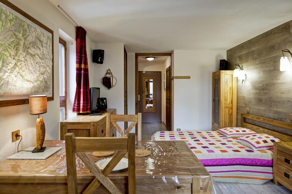 Residence Cybele Brides-les-Bains Buitenkant foto